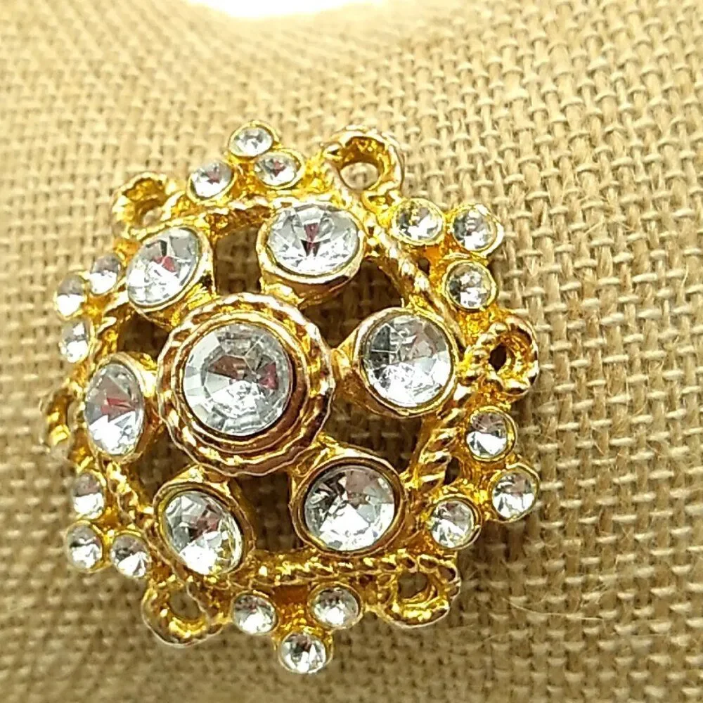 Vintage Twisted Rope Brooch Dome Shaped Rhinestone Gold Tone Pin